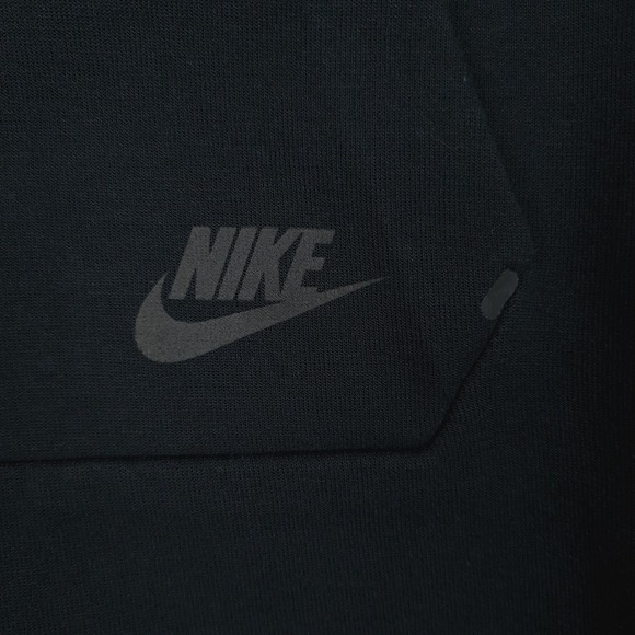 Nike Tech Fleece Half Zip Sweatshirt Womens Small Black Running Top Thumb Hole - Picture 6 of 16